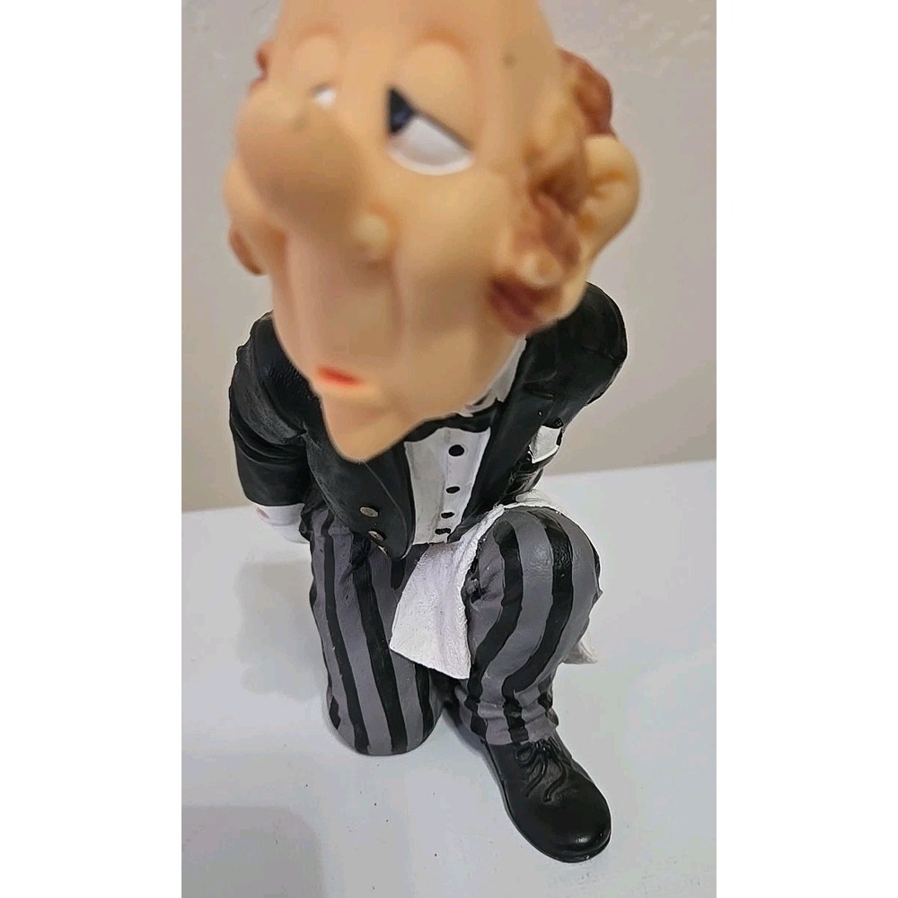 Vintage James The Butler Wine Spirits Bottle Holder Stand 90s Decor Resin Waiter